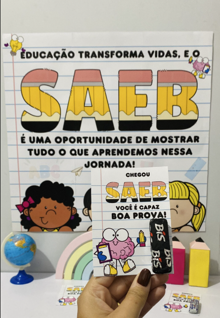SAEB - Painel e Lembrancinha