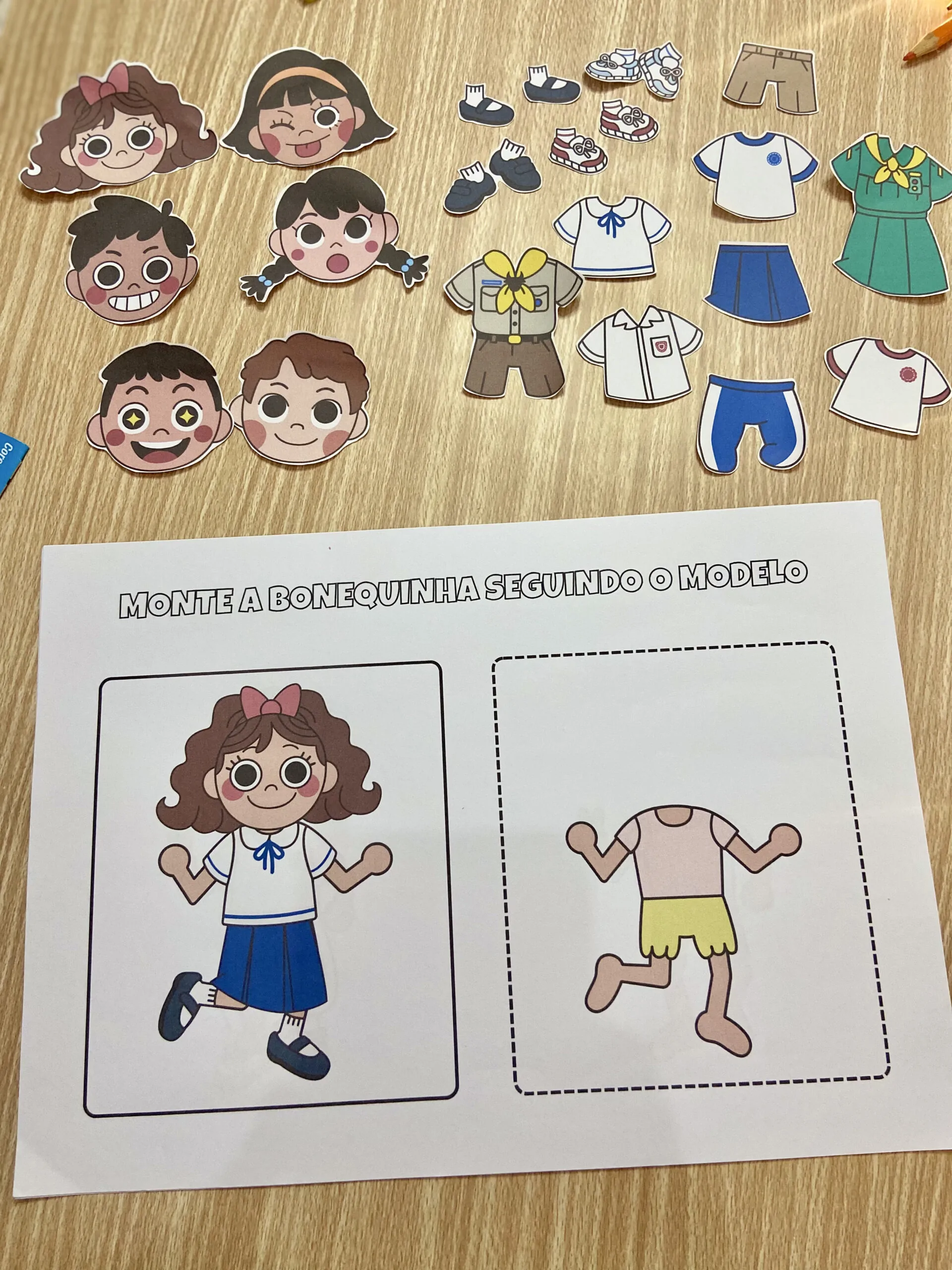 Bonequinhos para Montar