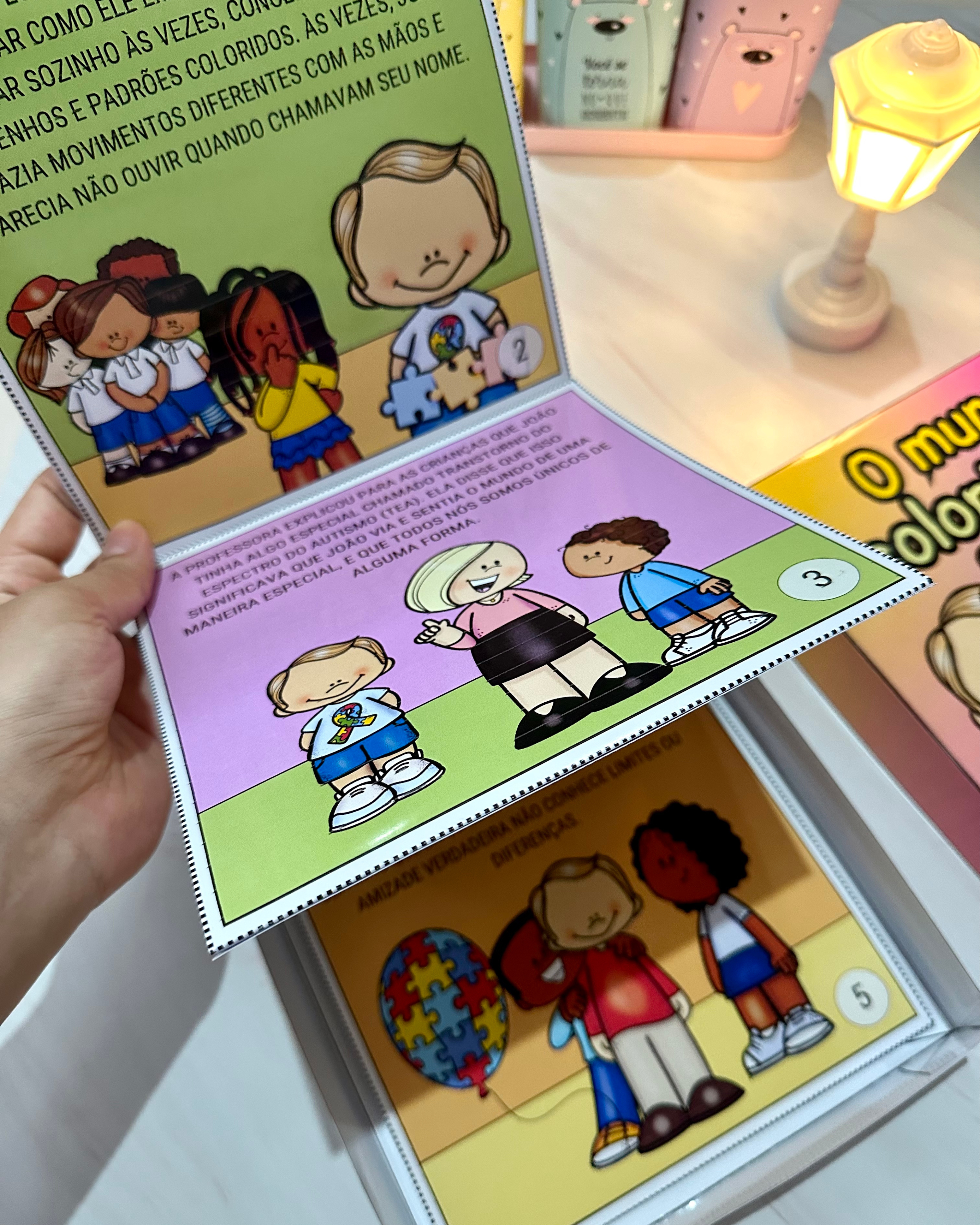 História na Caixa: o Mundo Colorido de João - Imagem 4