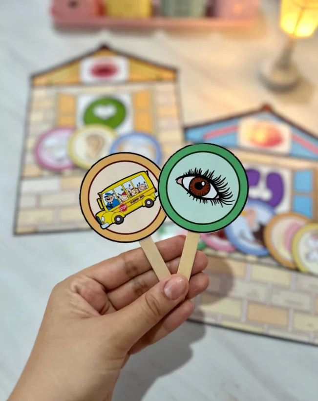 Luvas Pedagógicas - Casinha das Vogais - Imagem 13