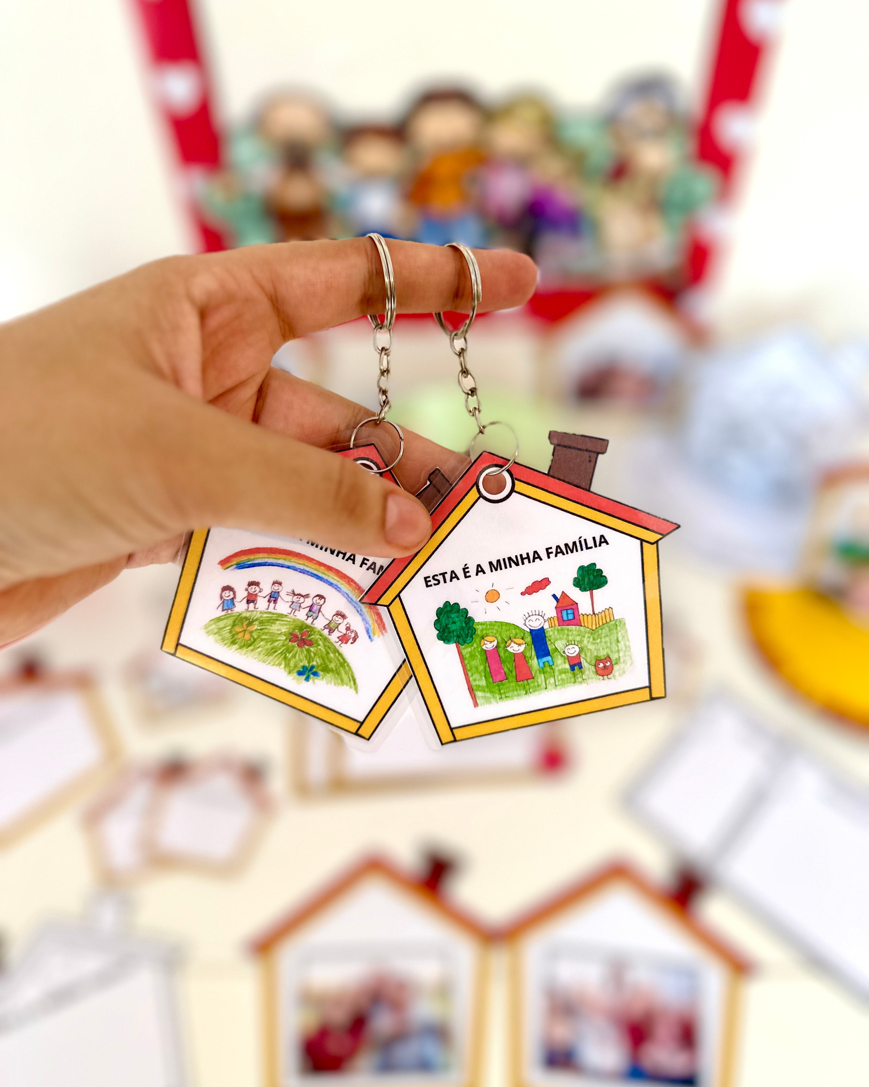 Kit Lembrancinhas e moldura para foto tema Dia da Família - Imagem 3