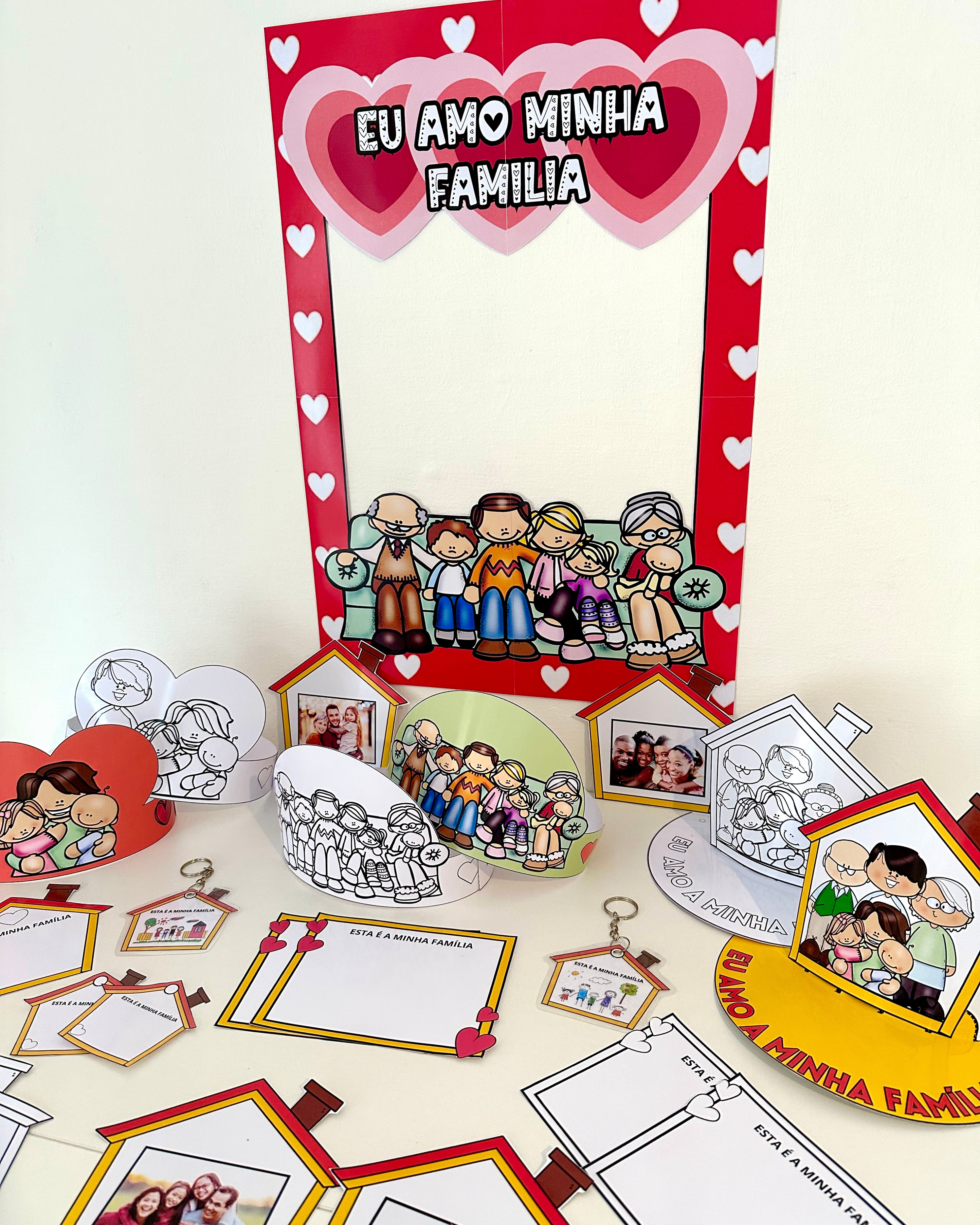 Kit Lembrancinhas e moldura para foto tema Dia da Família