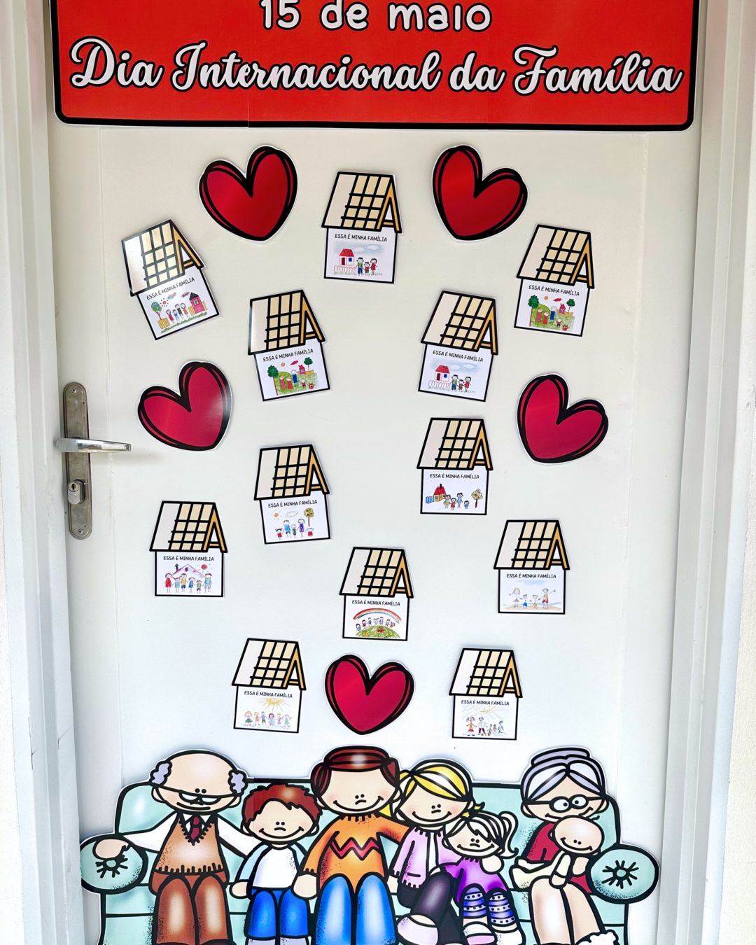 Decoração de Porta Tema Dia Internacional da Família - Imagem 2