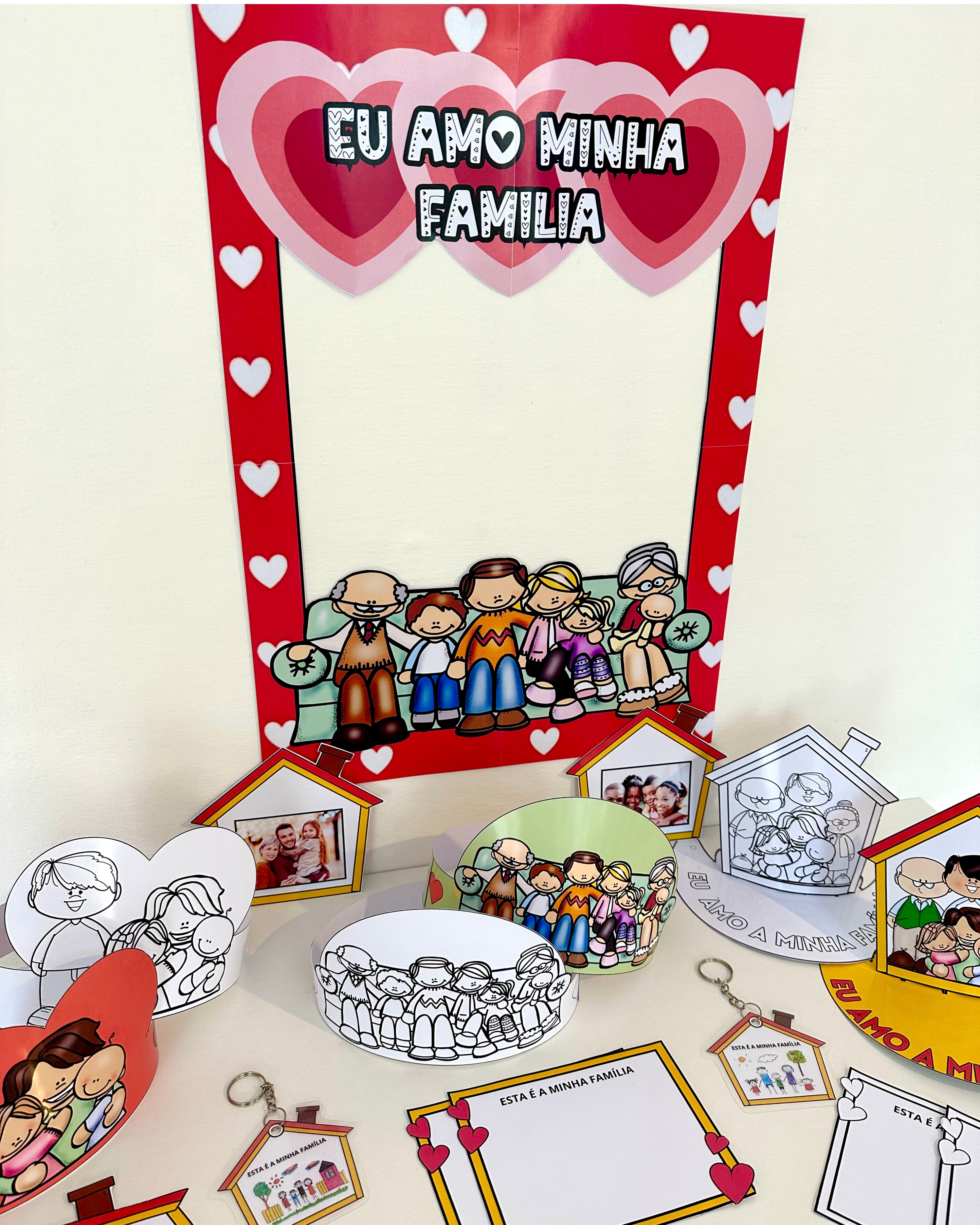 Kit Lembrancinhas e moldura para foto tema Dia da Família - Imagem 10