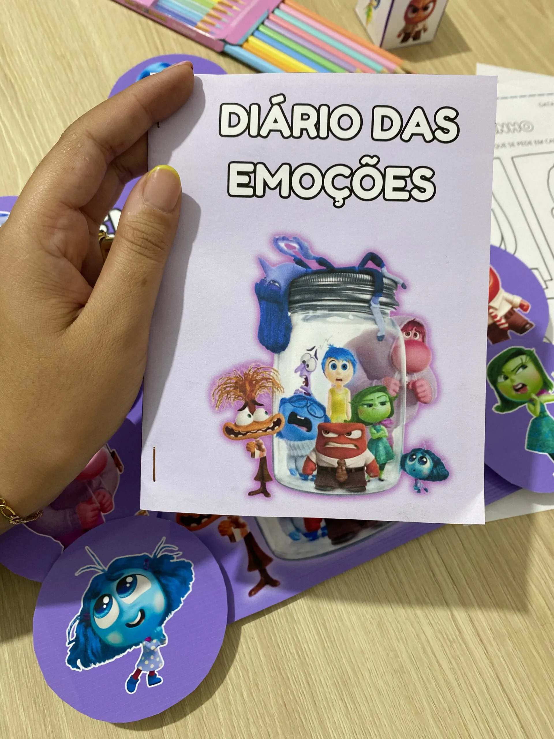 Luva Das Emoções e Atividades - Imagem 8