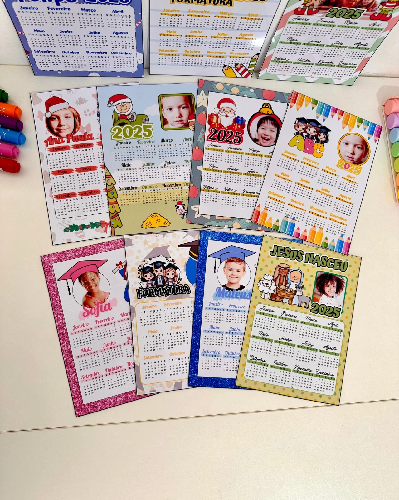 Calendário 2025 Editável com Fotos das Crianças!