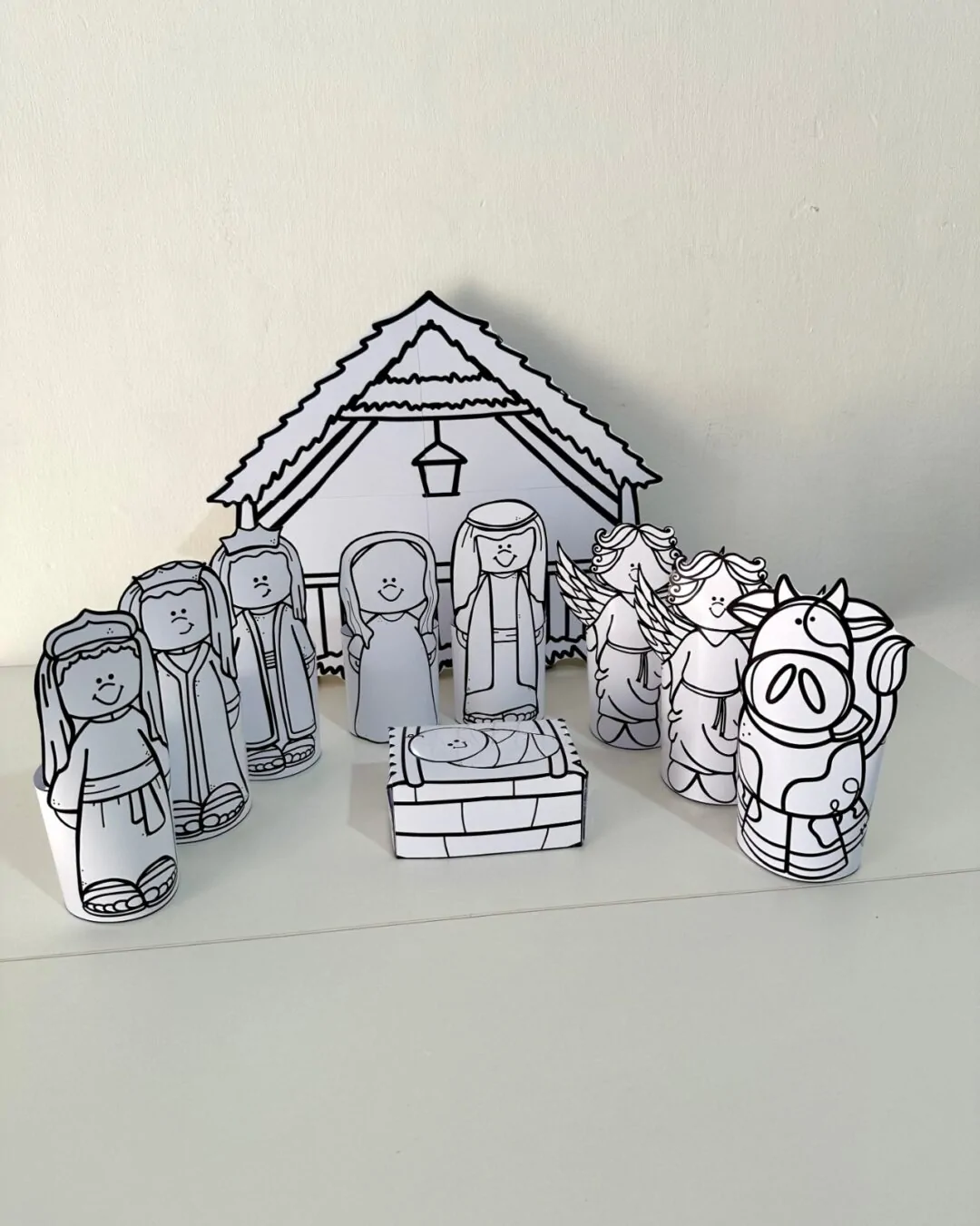 Presépio de Mesa 3D para Colorir - Nascimento de Jesus - Imagem 2