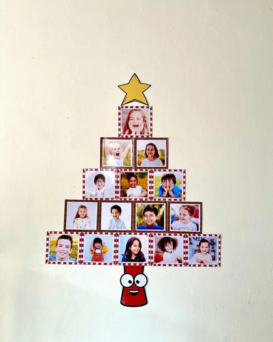 Mural de Fotos em Formato de Árvore de Natal - Imagem 9