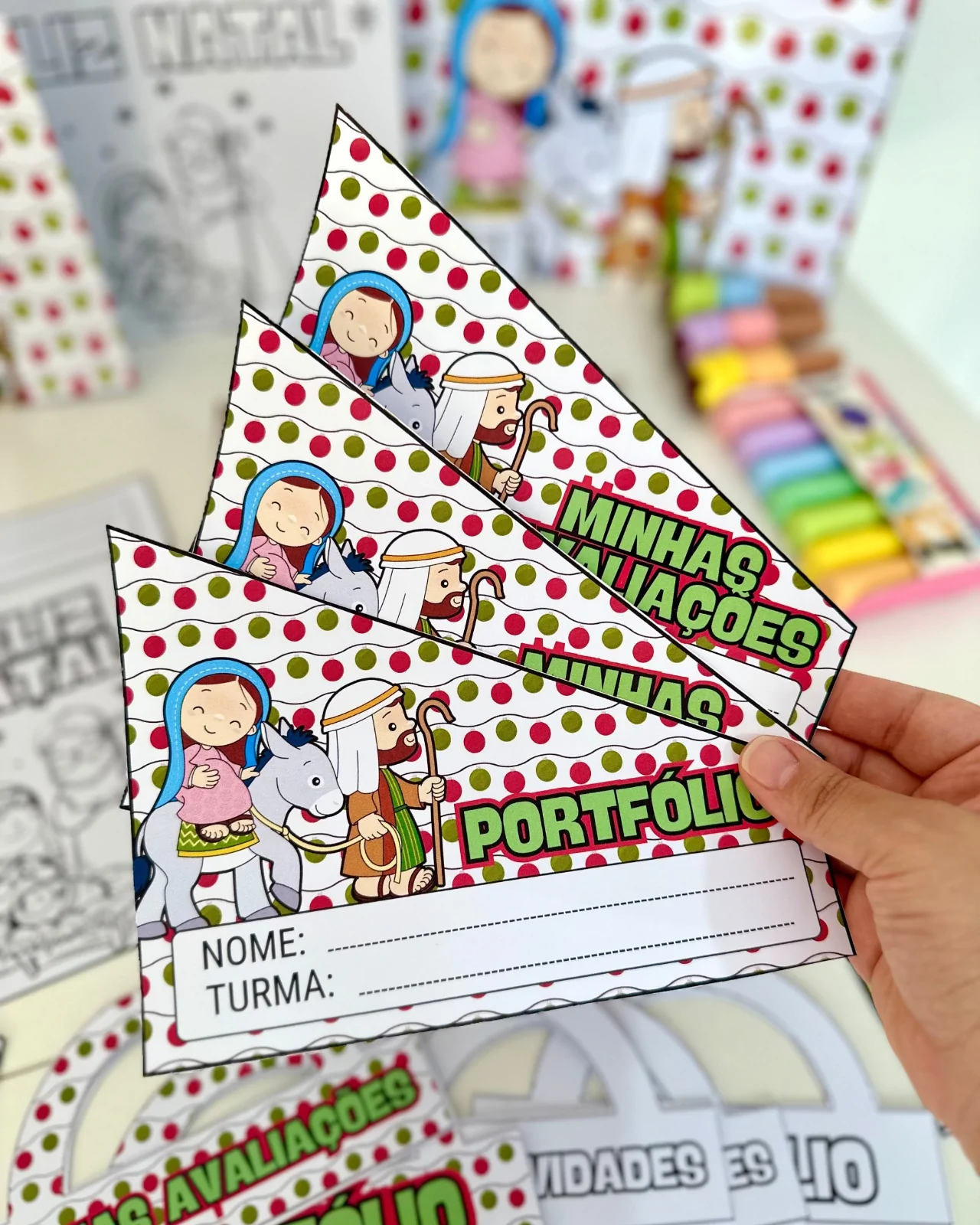 Kit de Capas Natal Cristão: Encante e Organize com Estilo! - Imagem 9