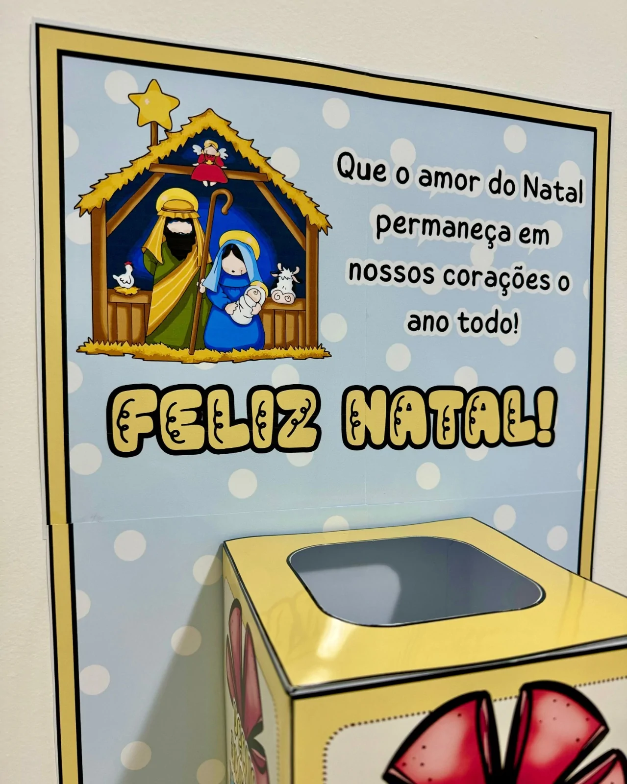 Cartaz Mensagens de Natal com Caixa e Cartões - Imagem 4