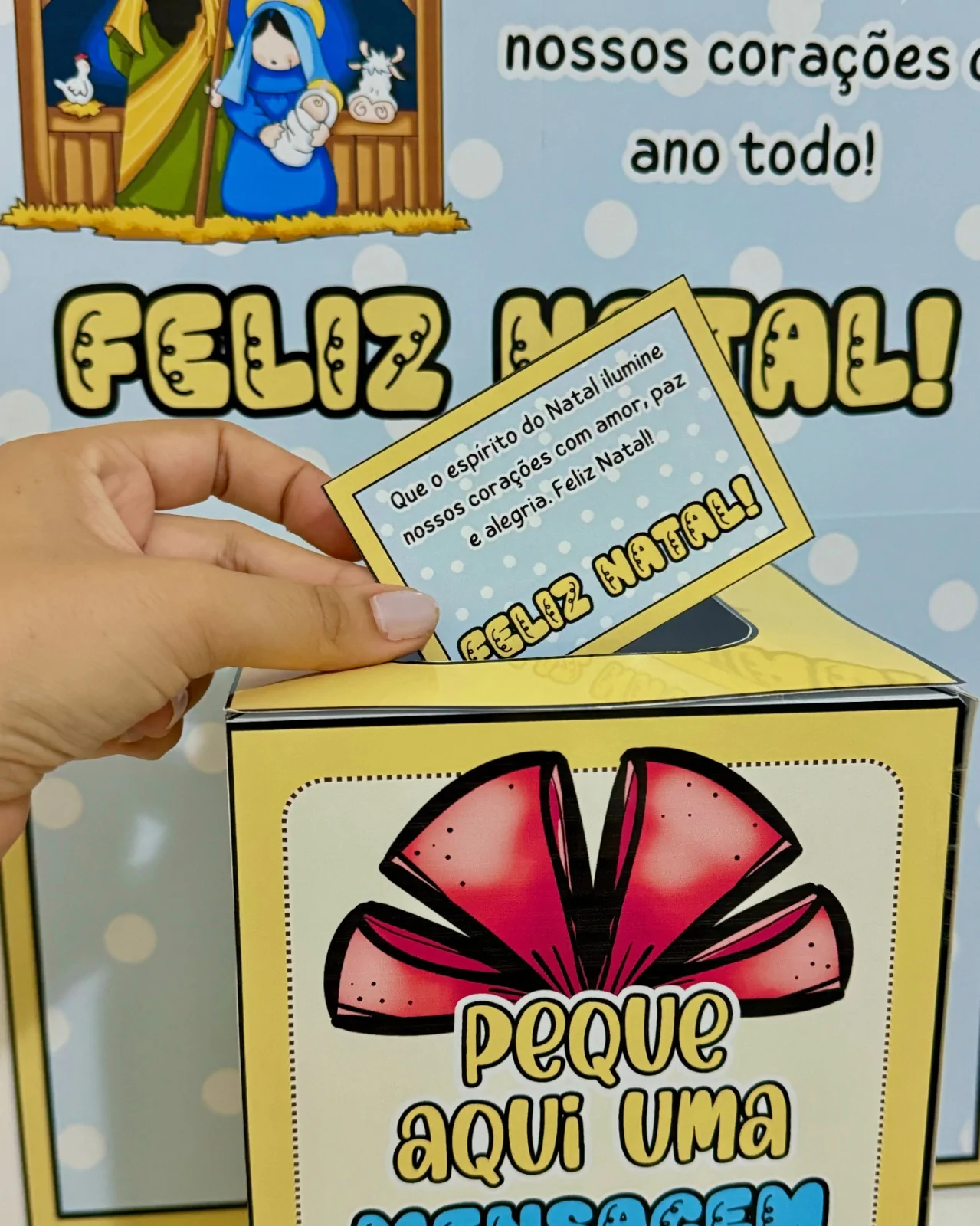 Cartaz Mensagens de Natal com Caixa e Cartões - Imagem 9