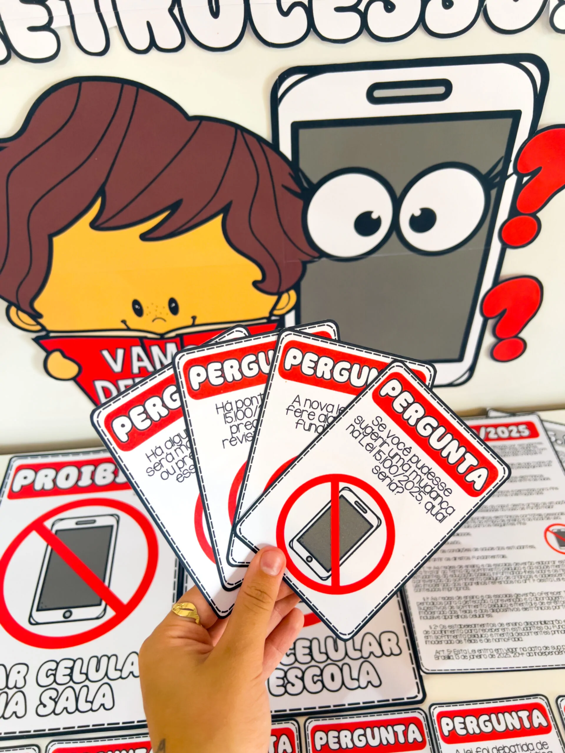 Debate: Lei de Restrição ao Celular (Lei 15.100/2025)