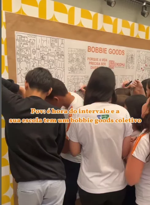 Painel  Gigante para Colorir – Bobbie Goods + Bônus Exclusivo