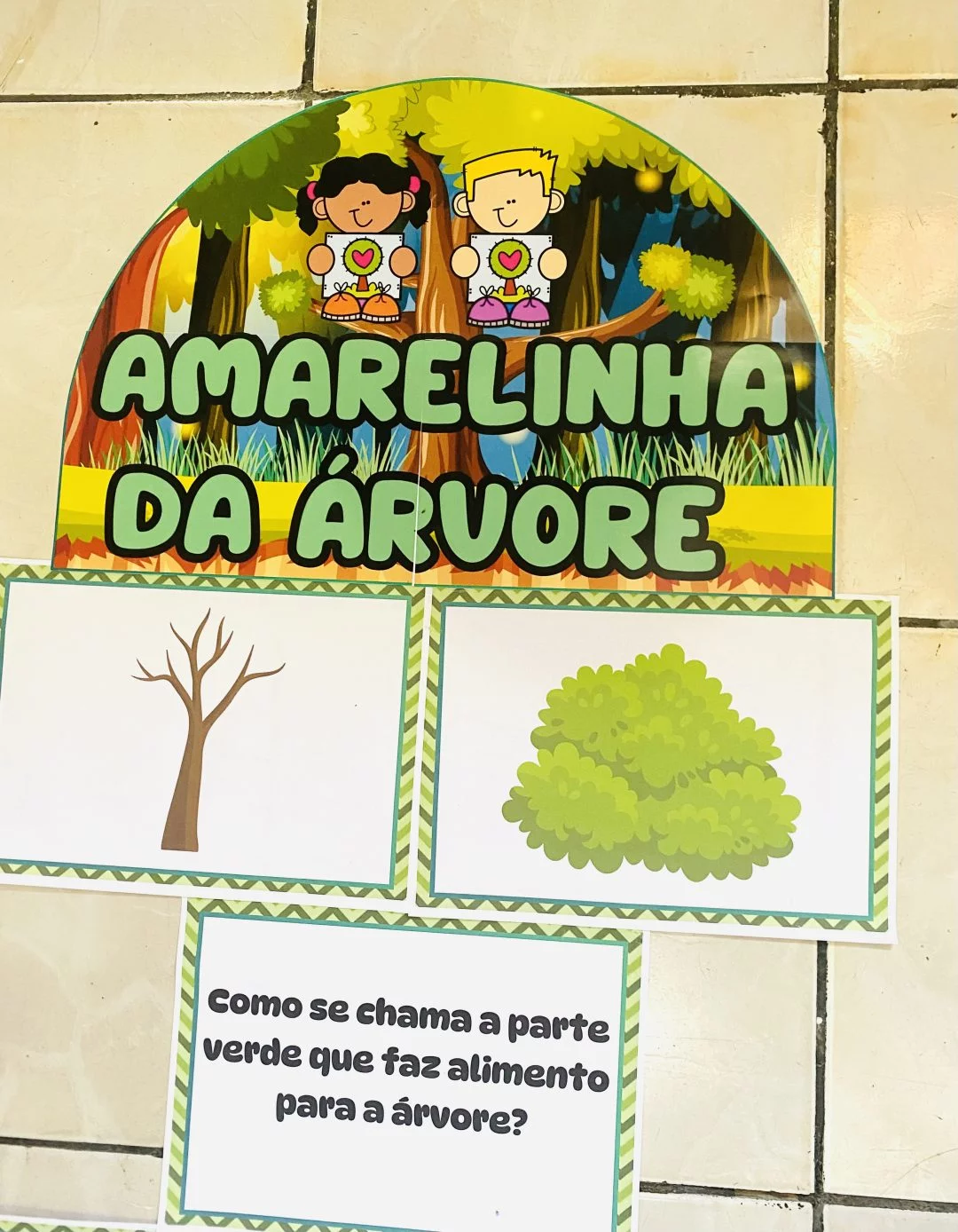 Amarelinha Dia da Árvore